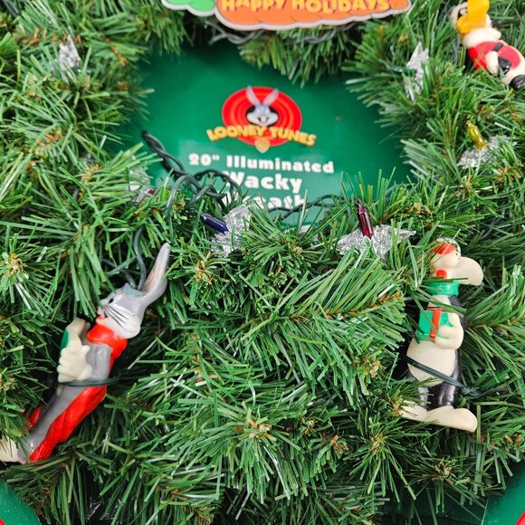 Looney Tunes Holiday Wreath Light Up Illuminated Wacky Warner Bros Christmas 20" - Picture 6 of 13